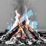 Чистка: сжигание ношенной одежды